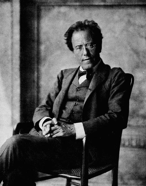 Portrait of Gustav Mahler, 1907 (b/w photo)  von Austrian Photographer (20th century)