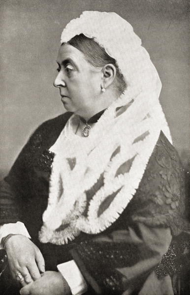 Queen Victoria (1819-1901) at the age of sixty-six, c.1885 (b/w photo)  von English Photographer