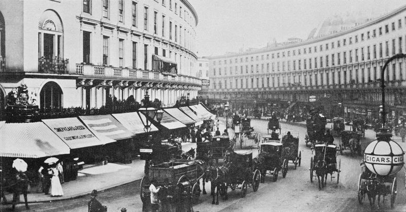 View of Regent Street, c.1884 (b/w photo)  von English Photographer