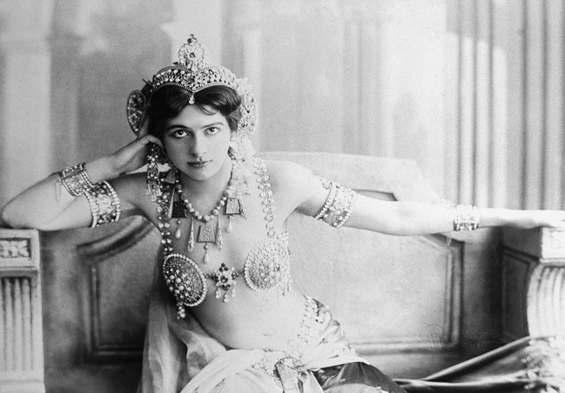 Mata Hari (1876-1917) 1905 (b/w photo)  von Reutlinger Studio (1850-1937)