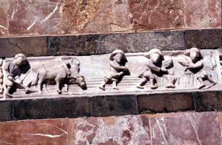 Sculptured frieze depicting a farming scene  (detail) von A Barboccio