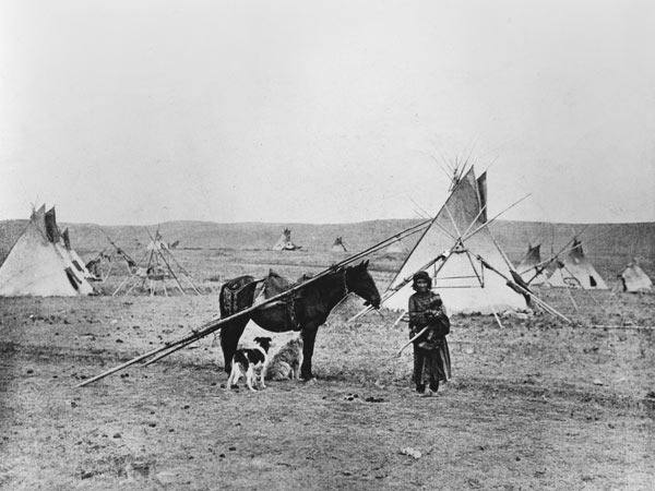 Comanche Indian (b/w photo)  von American Photographer