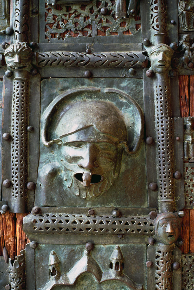 Gargoyle panel from the left door of the portal von Anonym Romanisch