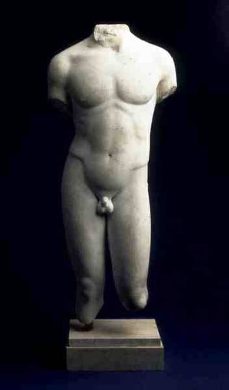 Roman male torso of a youthful figure von Anonymous