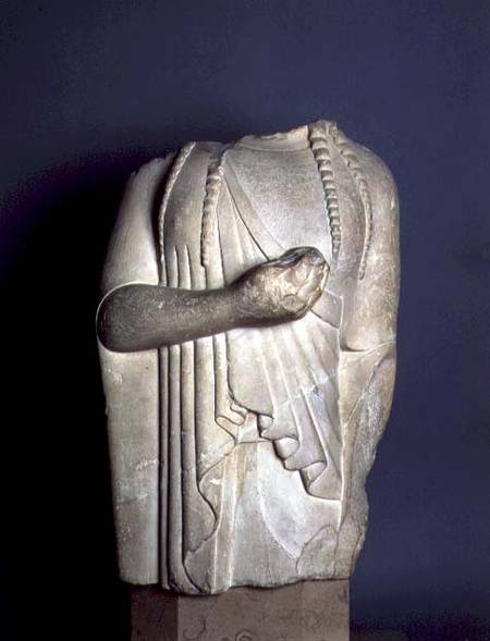 Statue of Aphrodite with a DoveGreek von Anonymous