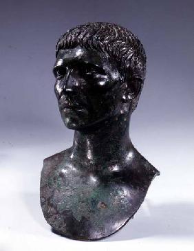 Bronze head of a manRoman beginning