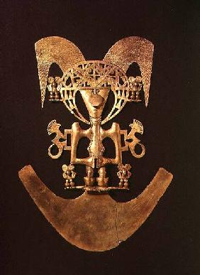 Human Figure Pendant with Headdress from PopayanPre-Hispanic Colombian c.1492 (go