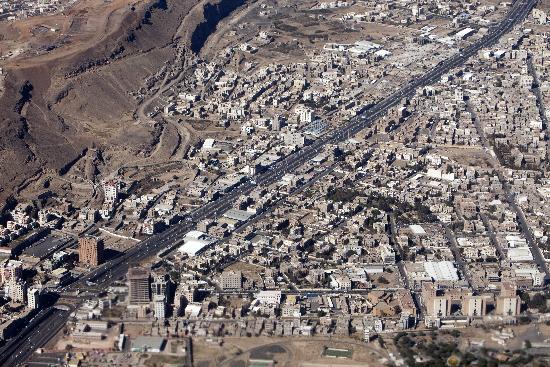 Jemen - Sanaa aus der Luft von Arno Burgi