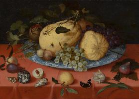 Früchte-Stillleben mit Muscheln und Tulpe 1620