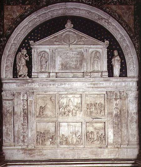 The Arch of St. Savino von Benedetto  da Maiano