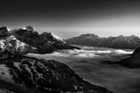 Sonnenaufgang am Gipfel der Bow-Hütte