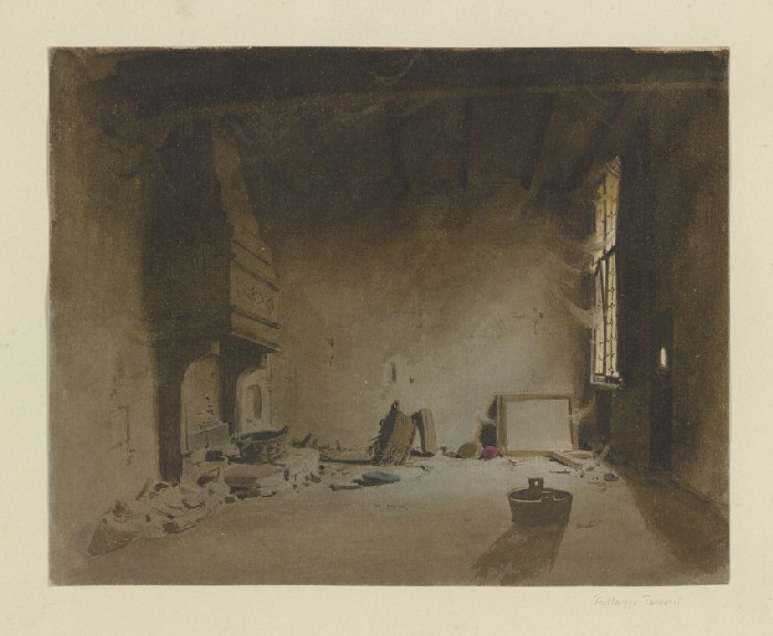 Verwahrloster Raum mit Kamin in einem Palazzo in Venedig von Carl Theodor Reiffenstein