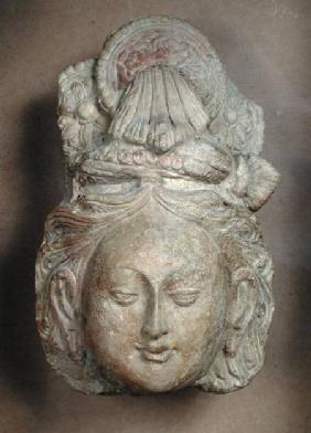 Head of a Bodhisattva with an elaborate hairstyle from Tumsh