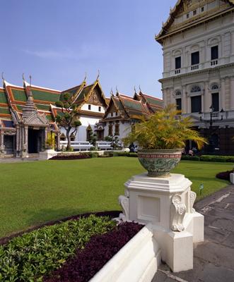 Am Königspalast in Bangkok von Claus Lenski
