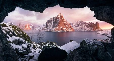 Arktische Höhle,Norwegen