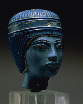 Royal head, possibly Tutankhamun, New Kingdom (pressed glass) (see also 154086) von Egyptian 18th Dynasty