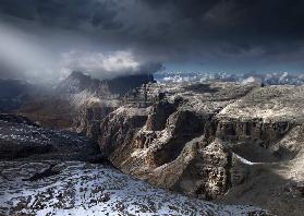 Dolomites Gorge