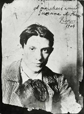Pablo Picasso (1881-1973), 1904 (b/w photo) 1897