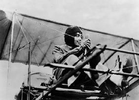 Helene Dutrieu in her plane c.1911