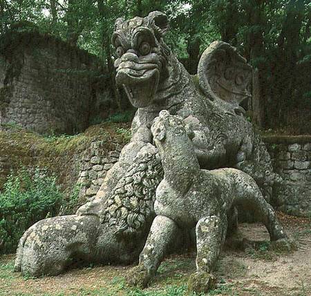 Dragon fighting a lion, sculpture from the Parco dei Mostri (monster park) gardens laid out between von Giacomo Barozzi  da Vignola