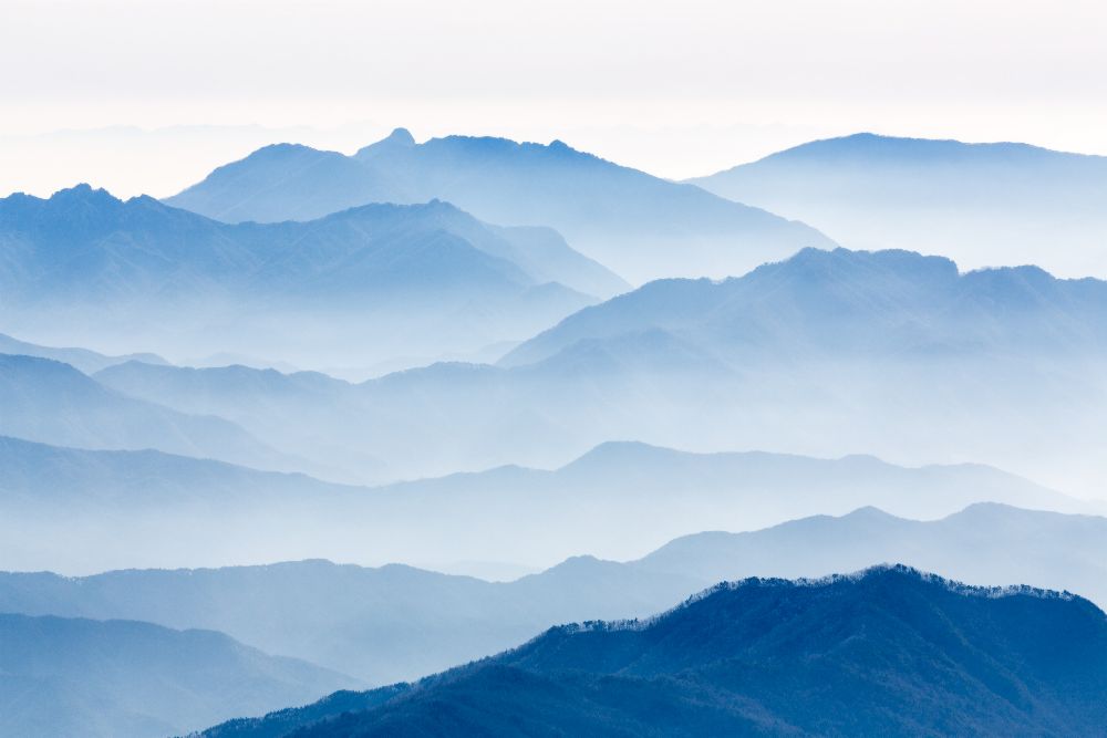 Neblige Berge von Gwangseop Eom