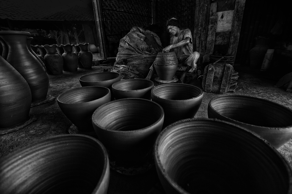 Tembikar-Hersteller von Hari Sulistiawan