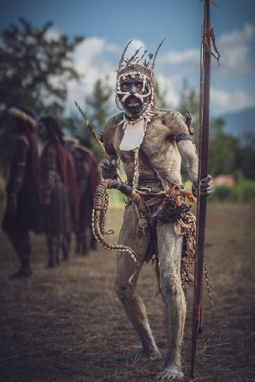 Dani Warrior tritt während des Baliem Festivals auf