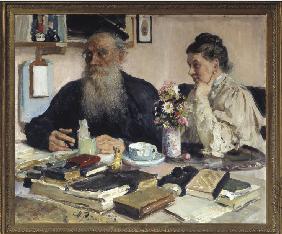 Der Schriftsteller Leo Tolstoi mit seiner Frau in Jasnaja Poljana 1907