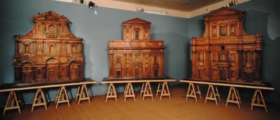 Three modellos for the facade of the Duomo (wood) von Scuola pittorica italiana