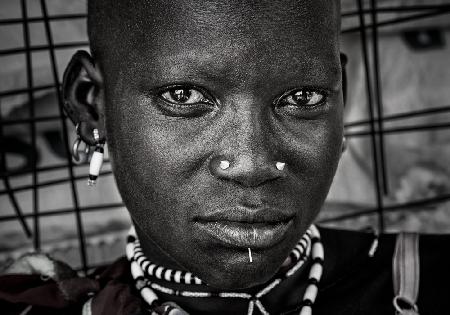 Frau aus dem Larim-Stamm – Südsudan