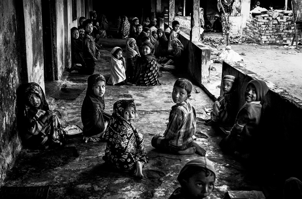 In der Schule – Bangladesch von Joxe Inazio Kuesta Garmendia