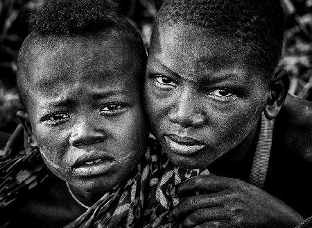 Kinder des Surmi-Stammes - Äthiopien