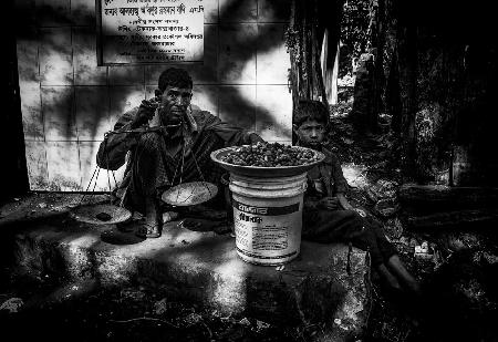 Verkauf von Erdnüssen - Bangladesch