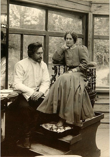 The author Leonid Andreyev with his wife Alexandra Michailovna von Karl Karlovich Bulla