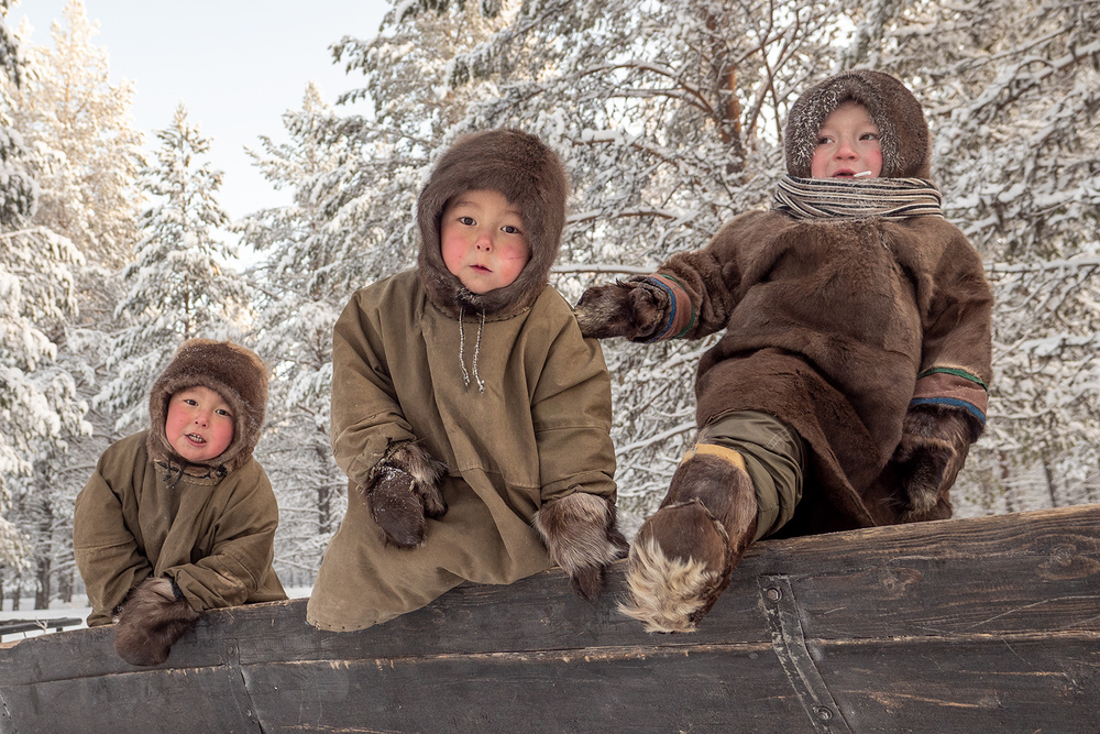 Kinderspiele in Nordrussland von Marcel Rebro