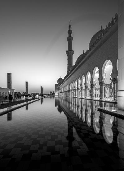 Reflexion der Großen Moschee