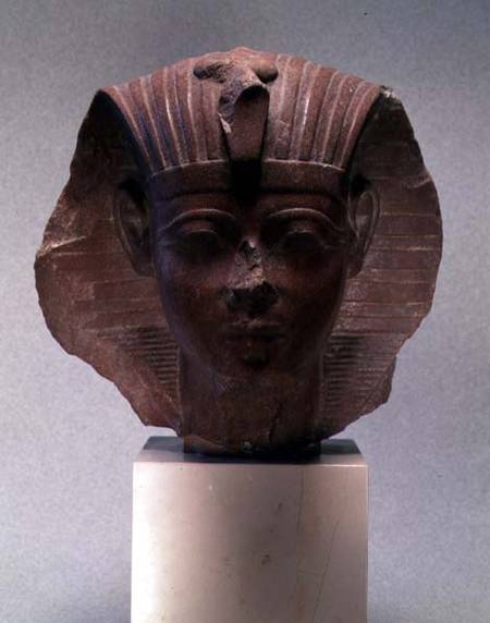 Head of a sphinx, possibly Amenophis II von New Kingdom Egyptian