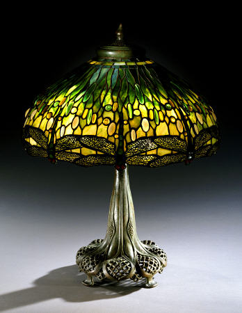 A ''Drophead Dragonfly'' Leaded Glass And Bronze Table Lamp von 
