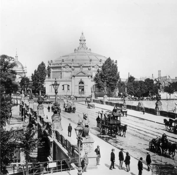 Berlin,Moltkebruecke,Marinepanorama/Foto von 