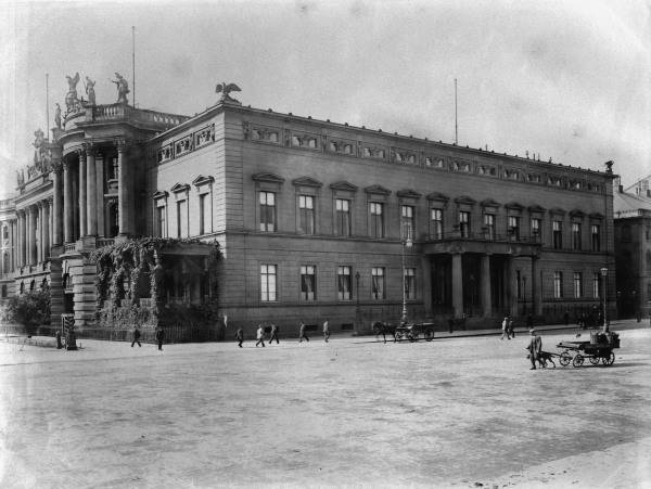 Berlin, Palais Kaiser Wilhelms I. / 1900 von 