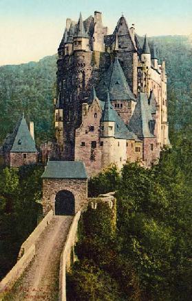 Burg Eltz, Außenansicht