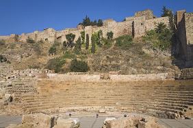 The Alcazaba and Roman Theatre (photo) 