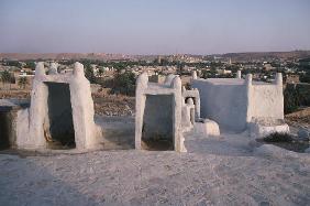 View of a marabout, cemetery on the western side of the city (photo) 