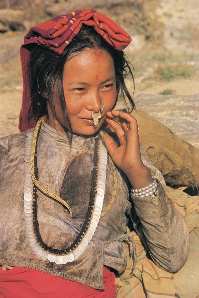 Woman typical of eastern Nepal (photo)  von 