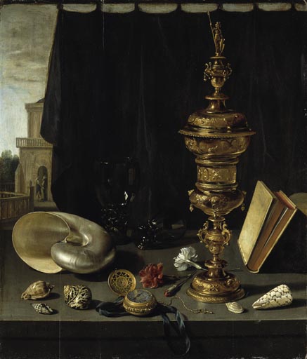 Stilleben mit hohem goldenen Pokal von Pieter Claesz