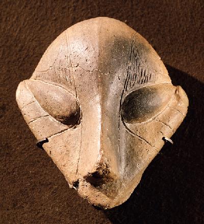 Stylised head, from Predionica, Late Vinca Culture c.4500-400