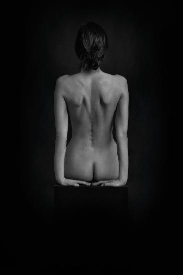 Der Rücken der Frau
