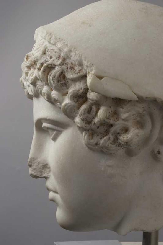Kopf des Götterboten Hermes "Hermes-Ludovisi" (Römische Wiederholung nach einer griechischen Statue) von Römisch