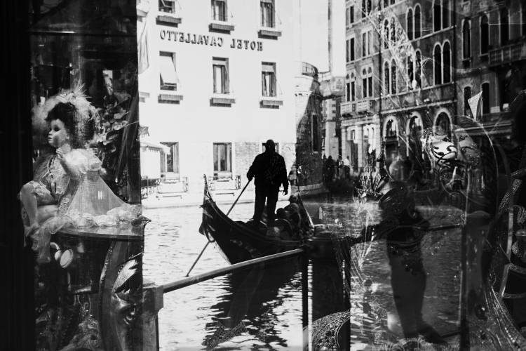 Venice reflections von Sa?a Kru?nik