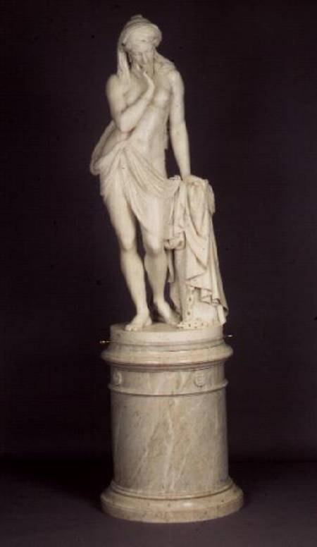 `Greek Slave Girl', on a circular pedestal, marble sculpture von Scipio  Tadolini
